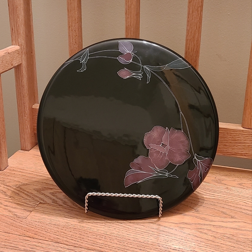 Mikasa round cake/cheese plate
